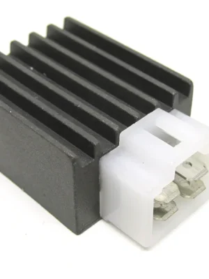 Expressversand Gleichrichter Spannungsregler Lichtmaschine Regler für Longjia Speedjet-Evo Trevis Two Liquid 50