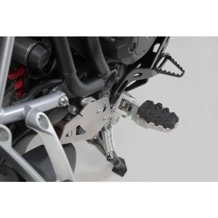 Beliebt SW-Motech EVO Fußrasten-Kit passt für Triumph Tiger 800/900/1200, Scrambler 1200