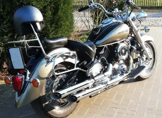 Super-Sale - Nur bei uns Falcon "Cromo Line" / Slip-On Auspuff / Yamaha XVS 1100 + Classic / ab 2003 / EG-BE Preisreduziert