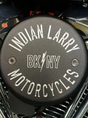 Finale Aktion Indian Larry Luftfilterdeckel matt schwarz für Harley-Davidson mit S&S Stealth