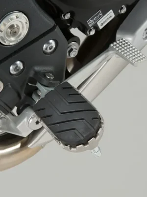 Solange Der Vorrat Reicht SW-Motech Anbaumaterial für EVO Fußraste Silbern. Kawasaki Versys 1100 / SE (24-).