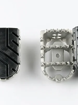 Jetzt Kaufen SW-Motech Anbaumaterial für EVO Sozius Fußraste Silbern. Triumph Tiger 1200 Modelle (22-).