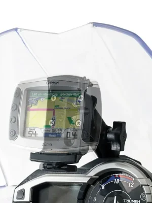 Markenware SW-Motech Navi-Halter im Cockpit Schwarz. Triumph Tiger 800/800 XC, XR (10-17).