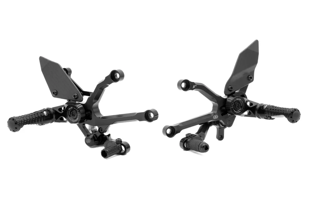 Gilles Fußrastenanlage MUE2 verstellbar ABE passend für Ducati Panigale V4 / S (5D) - Modelle (2025-) Nur Heute