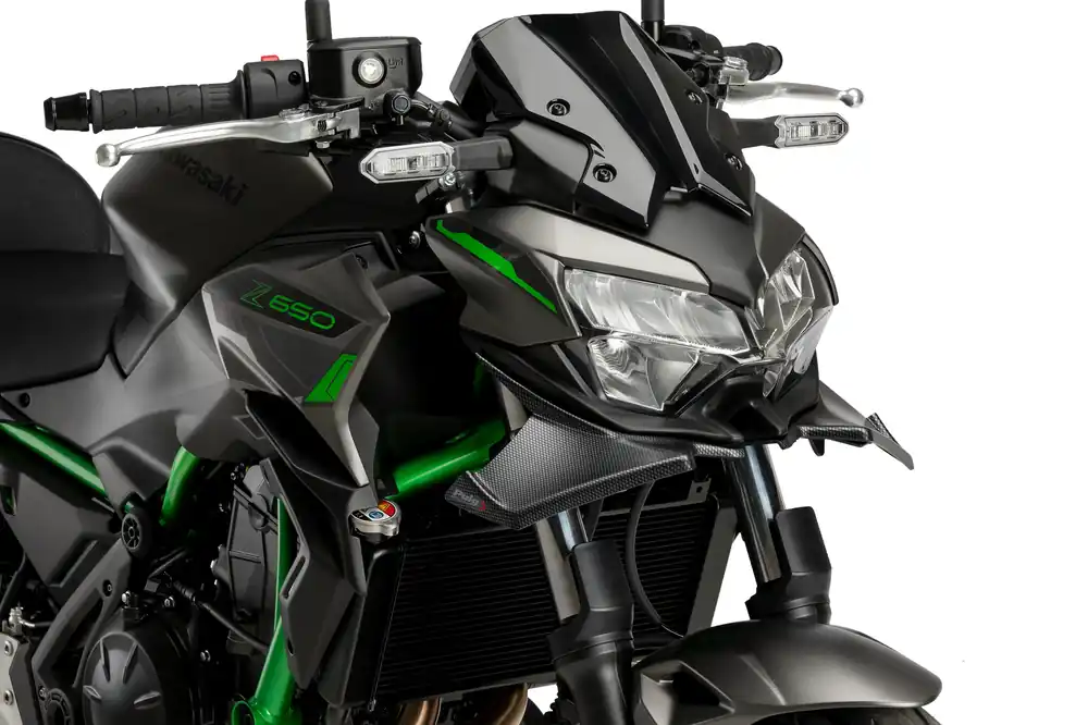 Aktuell PUIG Downforce Naked Front Spoiler mit ABE carbon-look passend für Kawasaki Z650 - Modelle (2021-2026)