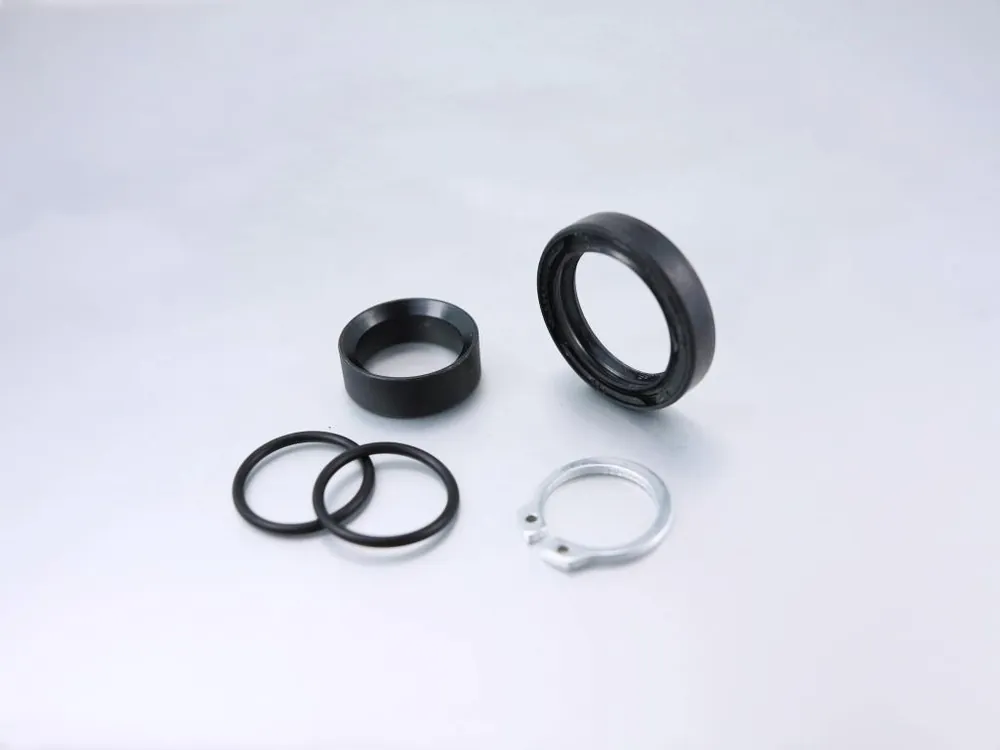 Expressversand S-TECH Abtriebswellen Rep Kit. für KTM / HVA / GG